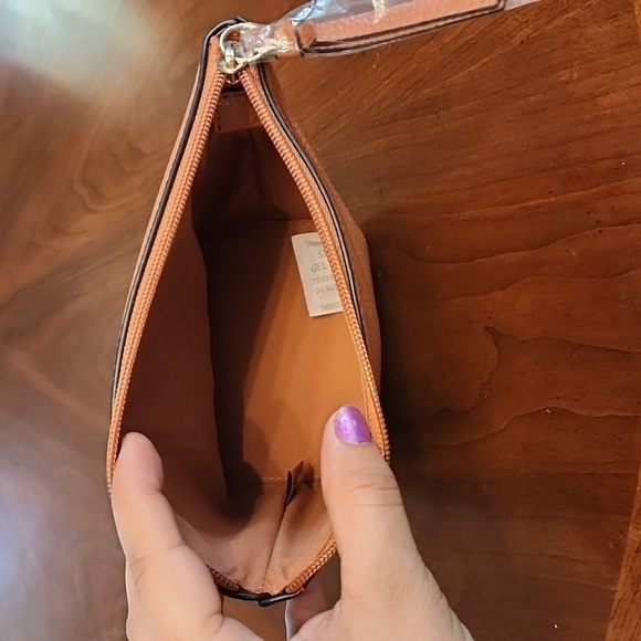 Laura Mercier tan brown bag - Picture 3 of 6